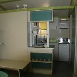 A Avec Terrasse - Api-1-52-273 Camping *