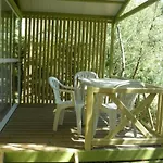 Camping A Avec Terrasse - Api-1-52-273