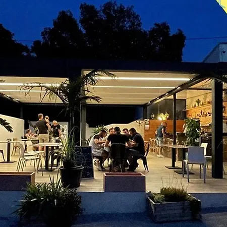 Camping A Avec Terrasse - Api-1-52-273 Bormes-les-Mimosas