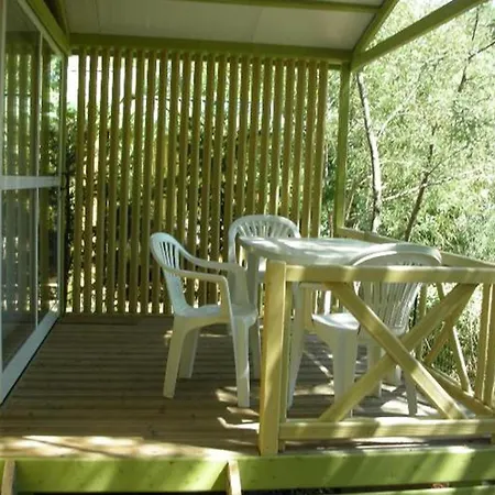 Camping A Avec Terrasse - Api-1-52-273