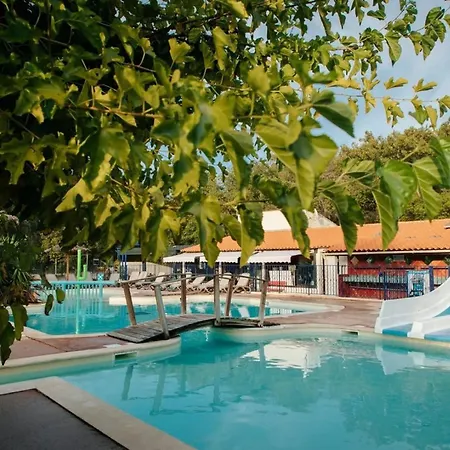 A Avec Terrasse - Api-1-52-273 Camping *
